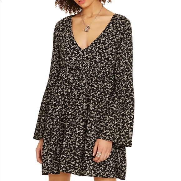 ralph lauren floral bell sleeve dress